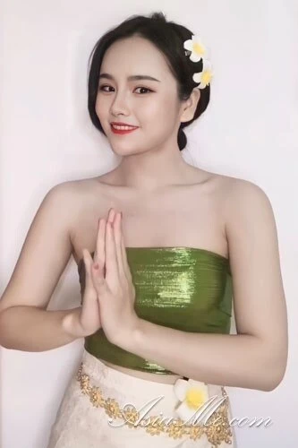 Anna, 26