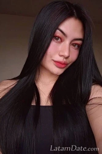 Jhoana, 21