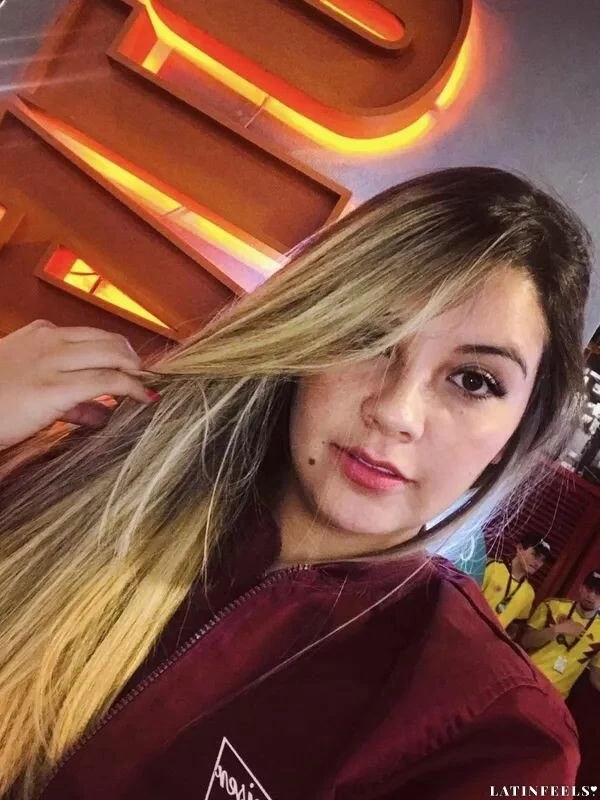 Nancy, 33
