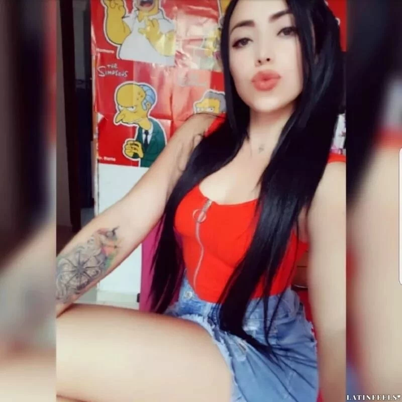 Fernanda, 30