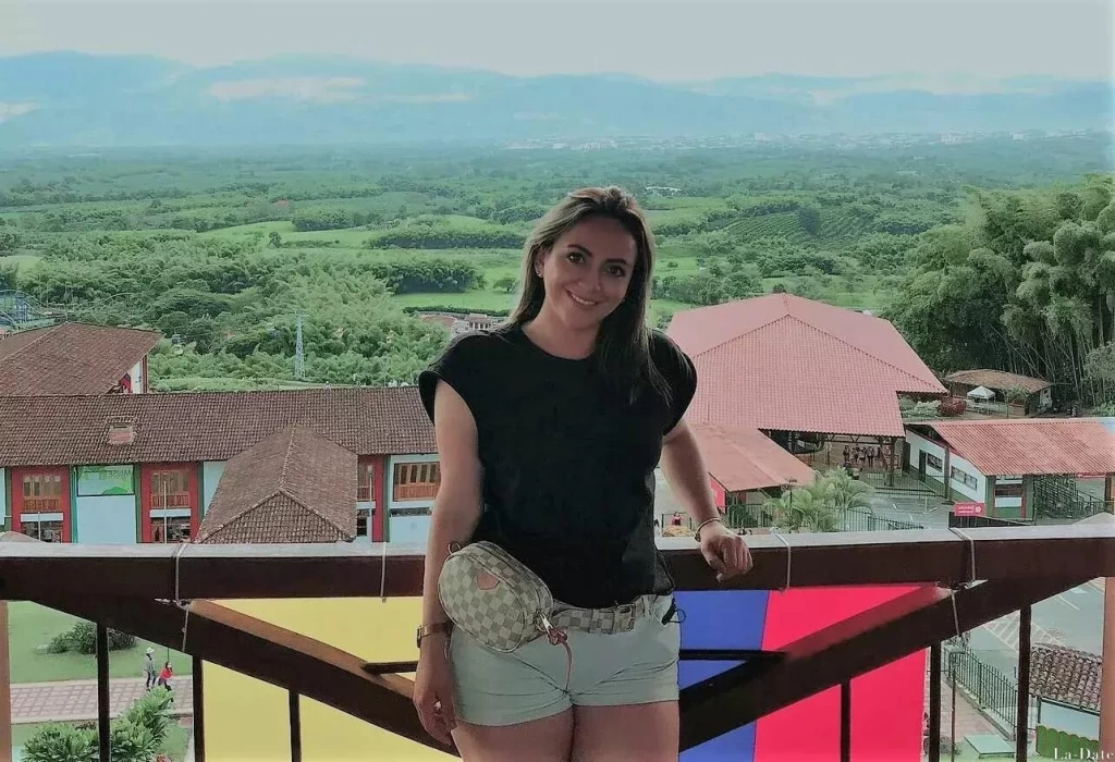 Viviana, 31