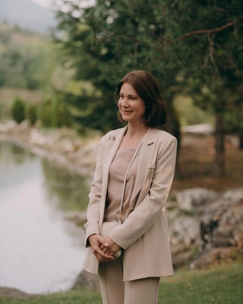 Irina, 55