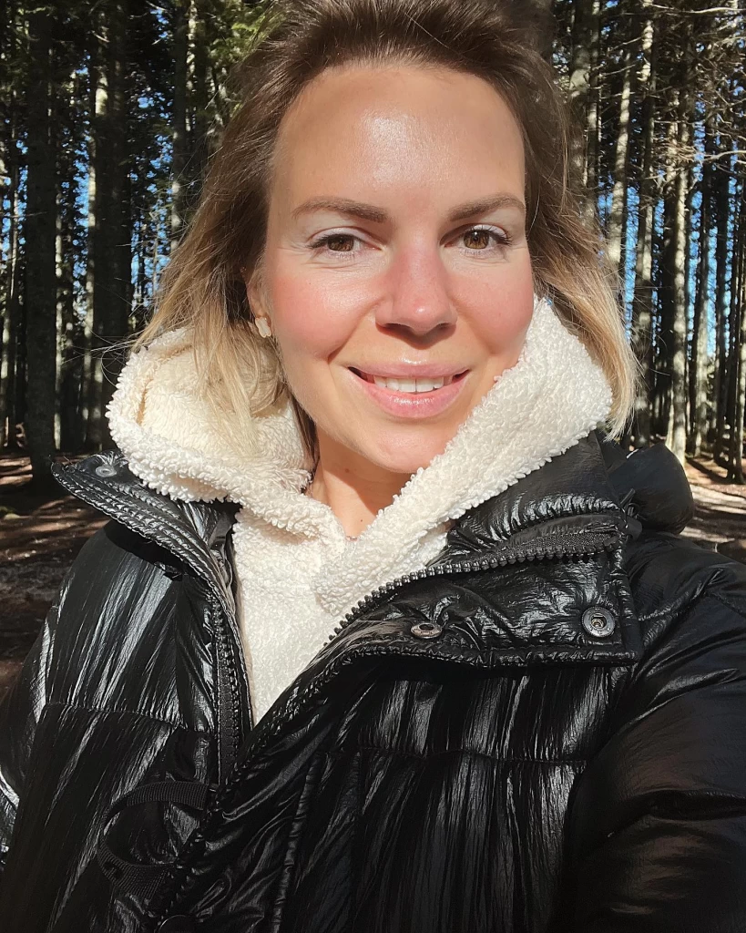 Lyudmila, 51