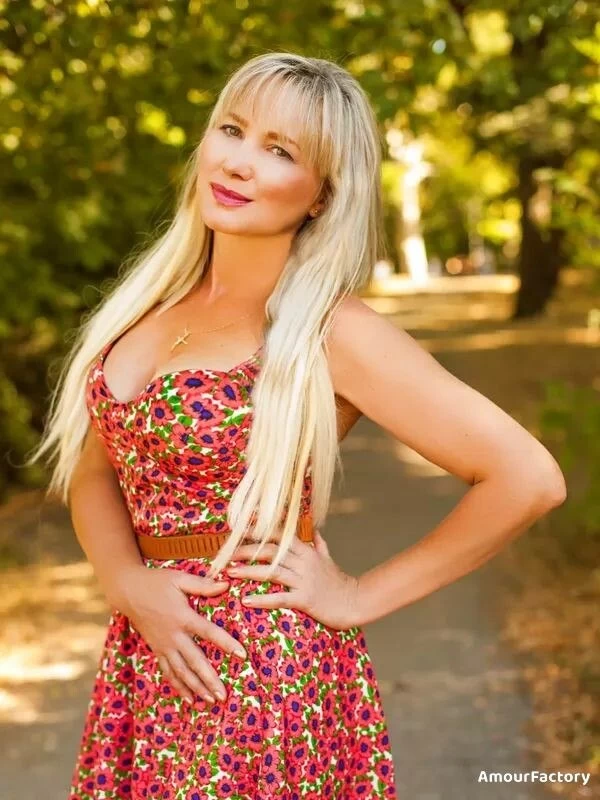 Natalia, 60