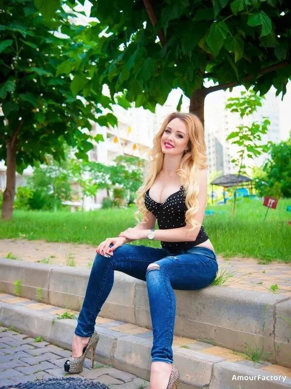 Irina, 26