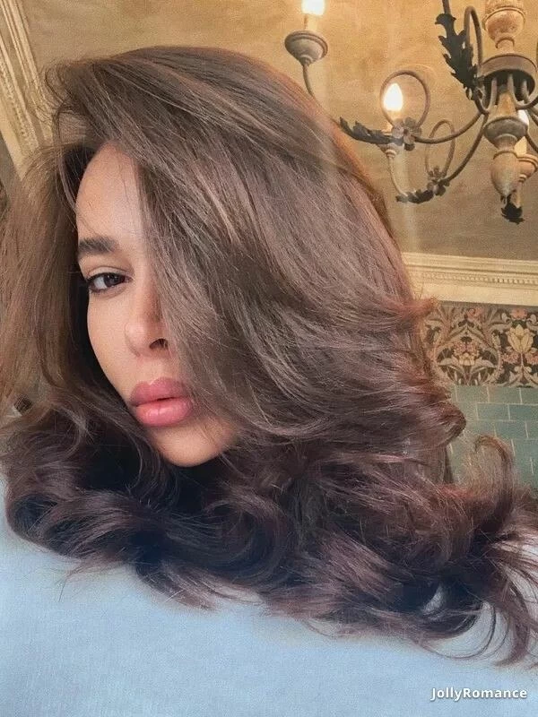 Olga, 26